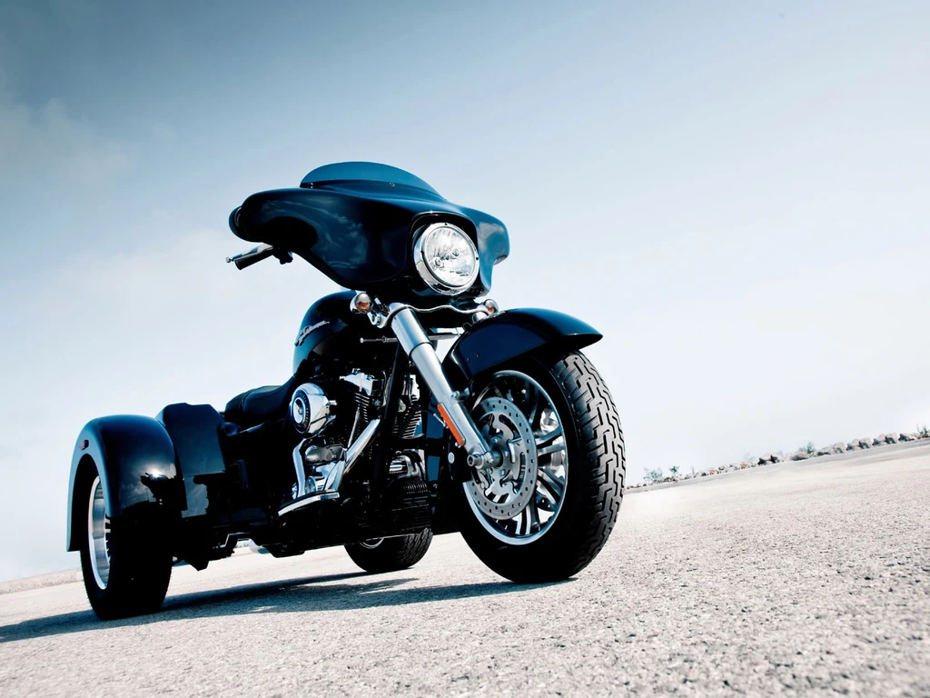 Harley Davidson FLHXXX Street Glide Trike (2011)