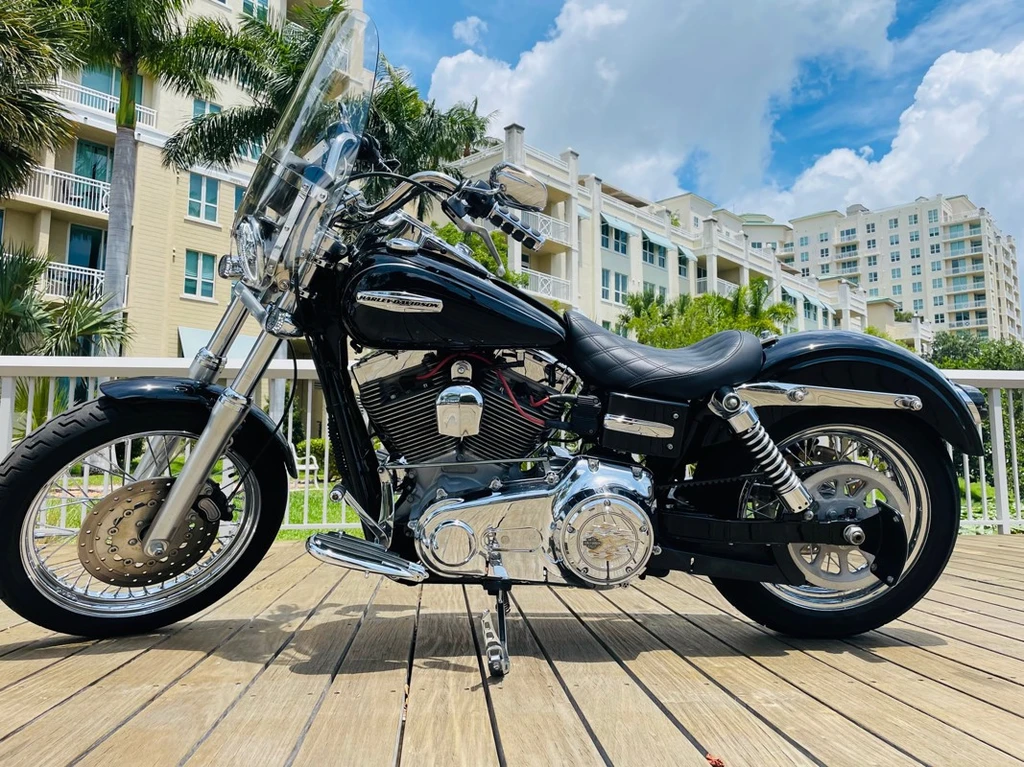 Harley Davidson FXDC Dyna Super Glide Custom (2009 - 2010)