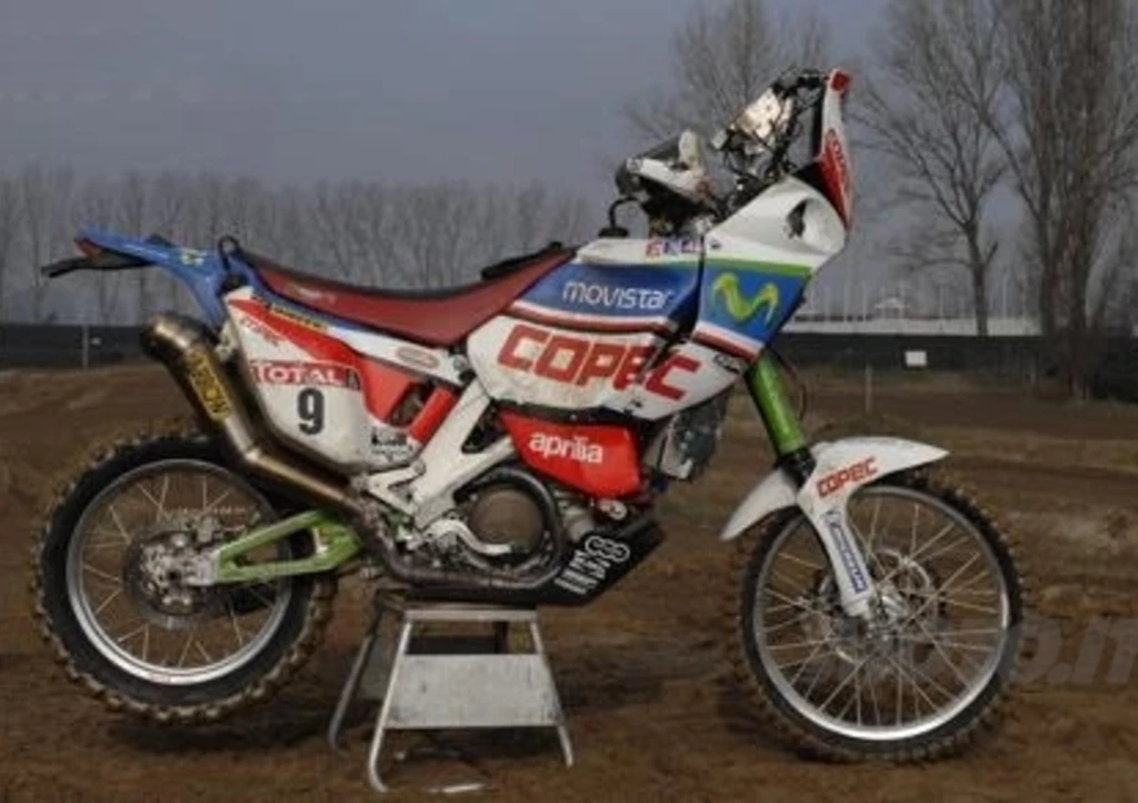 Aprilia RXV 450i Tuareg Rally Replica (2011)