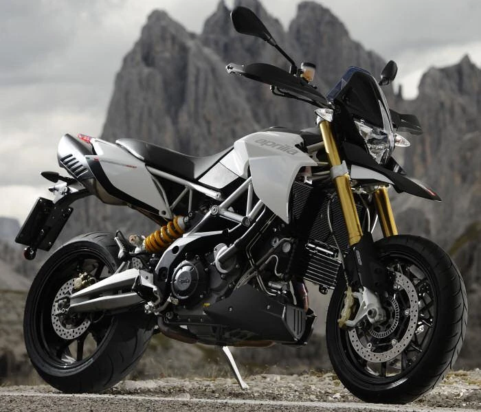 Aprilia SMV 1200 Dorsoduro (2011)