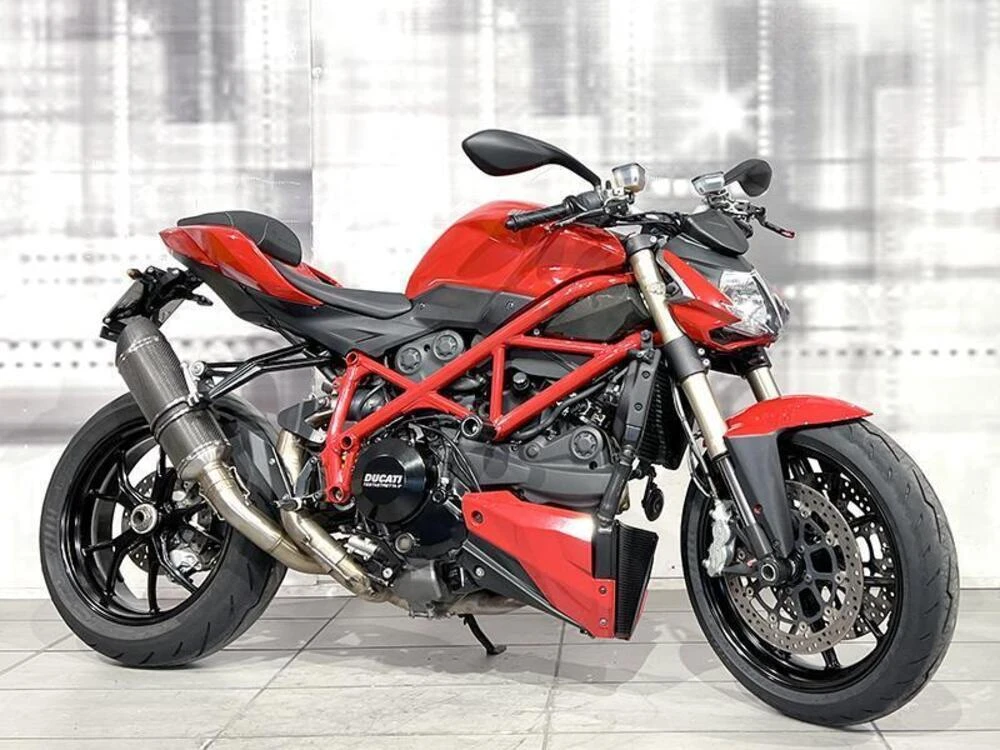 Ducati Streetfighter (2011)