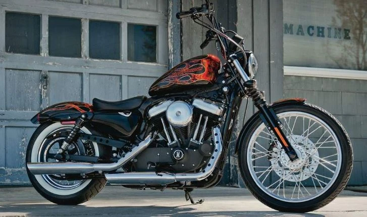 Harley Davidson XL 1200N Nightster (2011 - 2012)