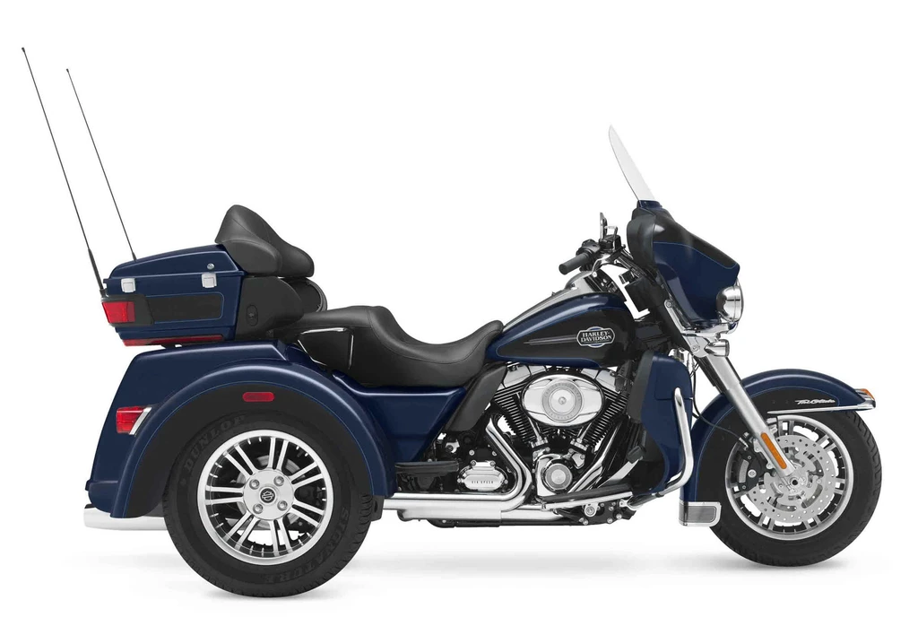 Harley Davidson FLHTCUTG Tri Glide Ultra Classic (2011)