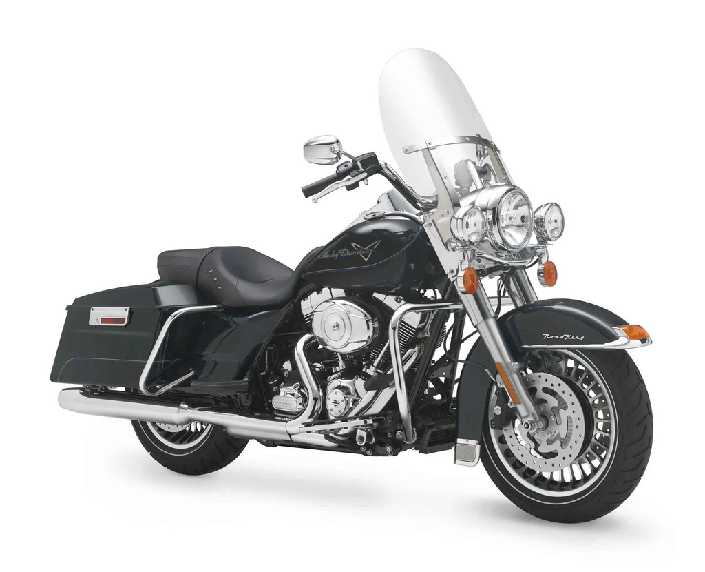 Harley Davidson FLHRC Road King Classic (2011)