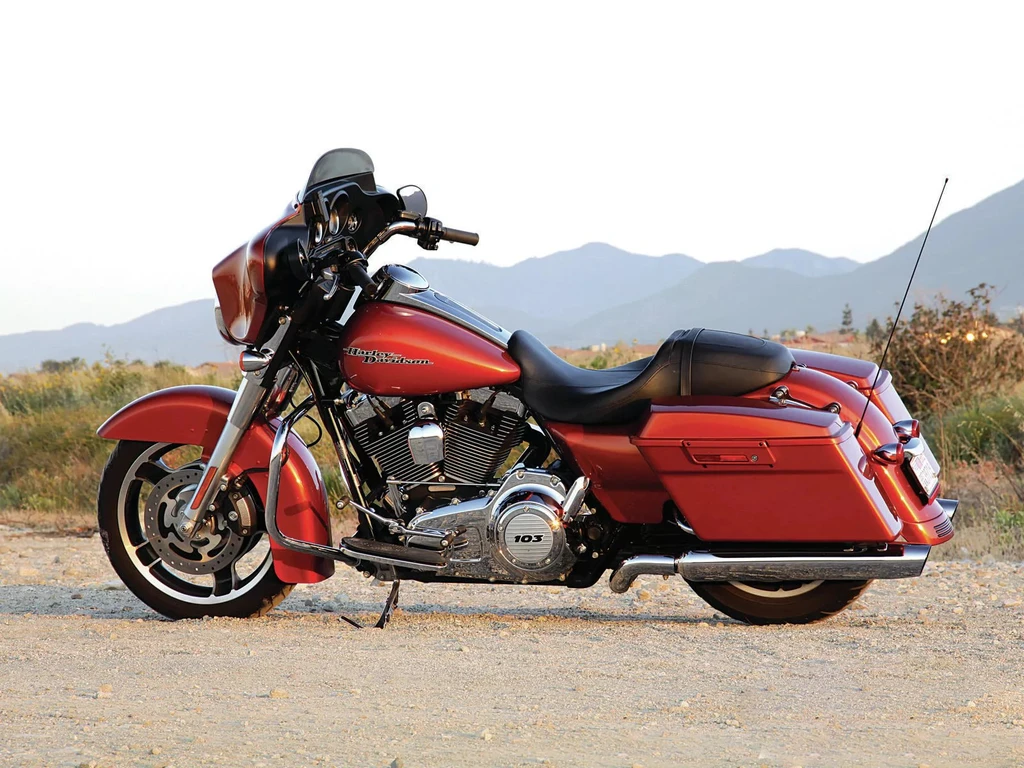 Harley Davidson FLHX Street Glide (2011)