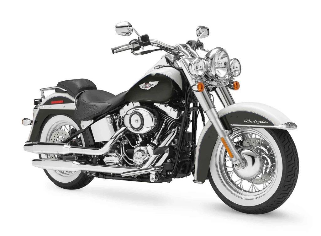 Harley Davidson FLSTN Softail Deluxe (2011)