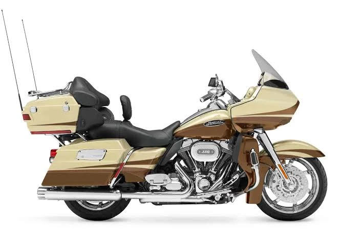 Harley Davidson FLTRU SE Road Glide Ultra CVO (2011)