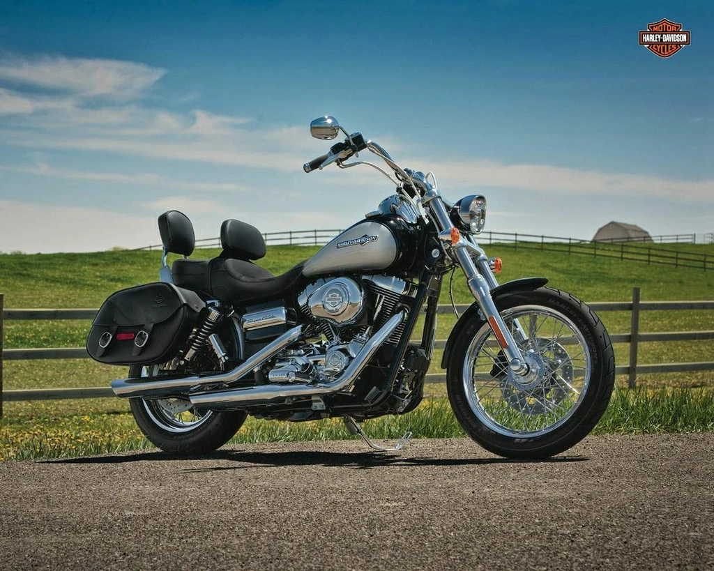 Harley Davidson FXDC Dyna Super Glide Custom (2011 - 2012)