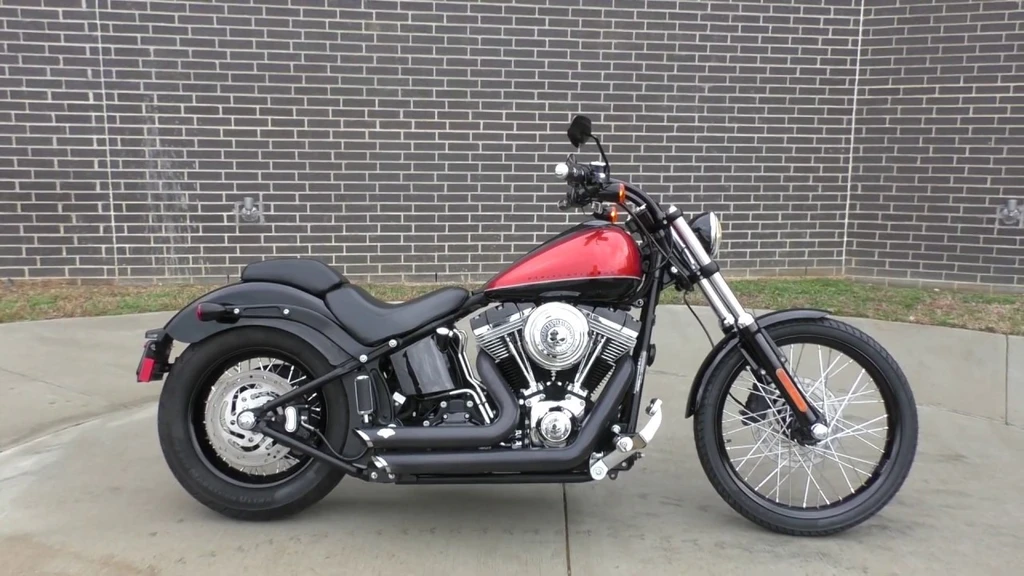 Harley Davidson FXS Softail Blackline (2011)