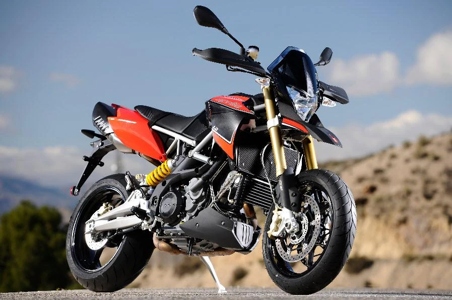 Aprilia SMV 1200 Dorsoduro (2012)