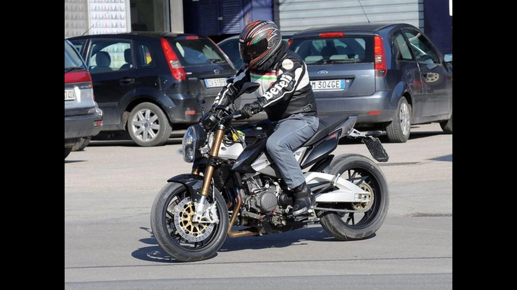 Benelli Due 756 (2012)