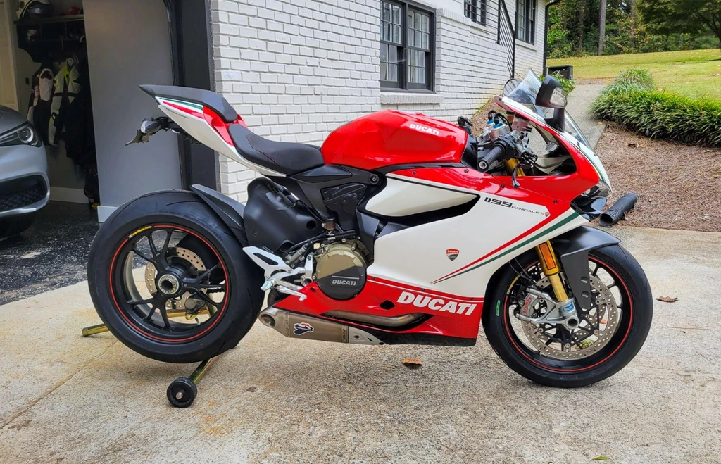 Ducati 1199S Panigale (2012)