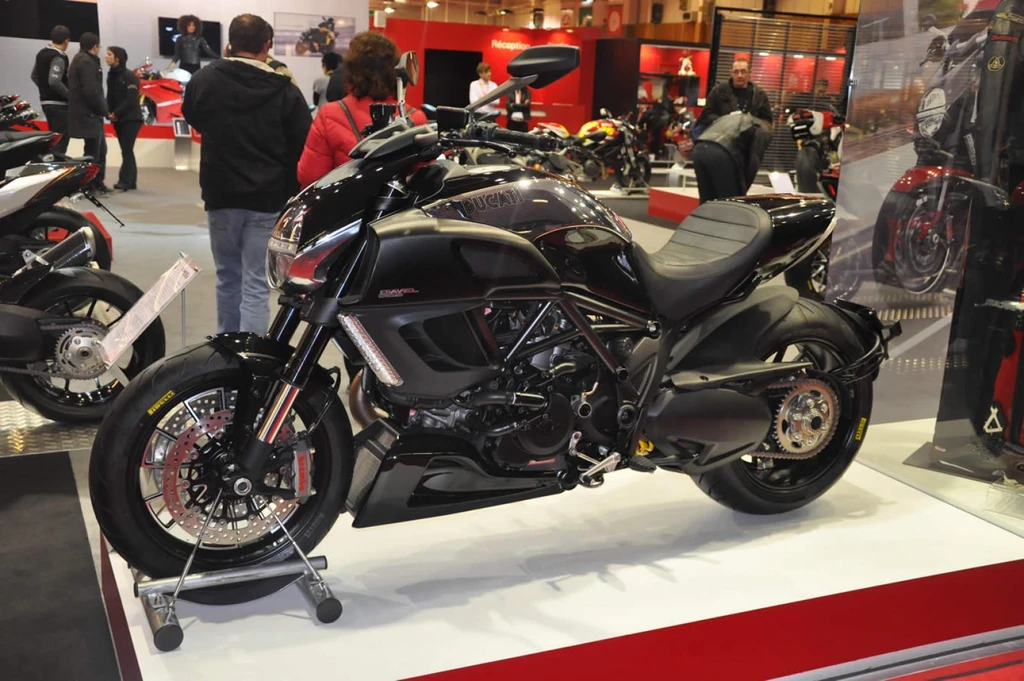 Ducati Diavel (2012)