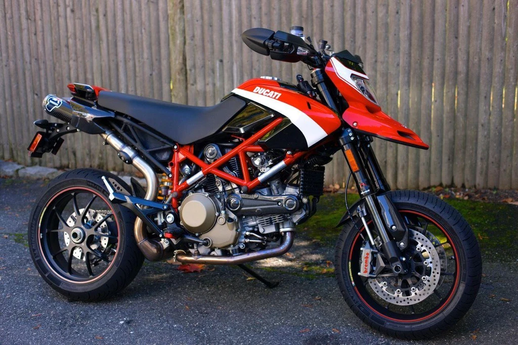 Ducati Hypermotard 1100EVO SP (2012)