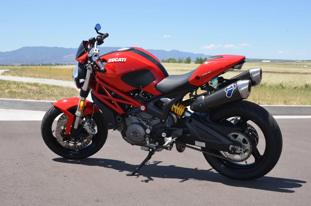 Ducati Monster 696 (2012)