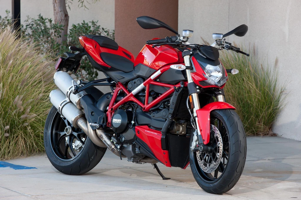 Ducati Streetfighter 848 (2012)