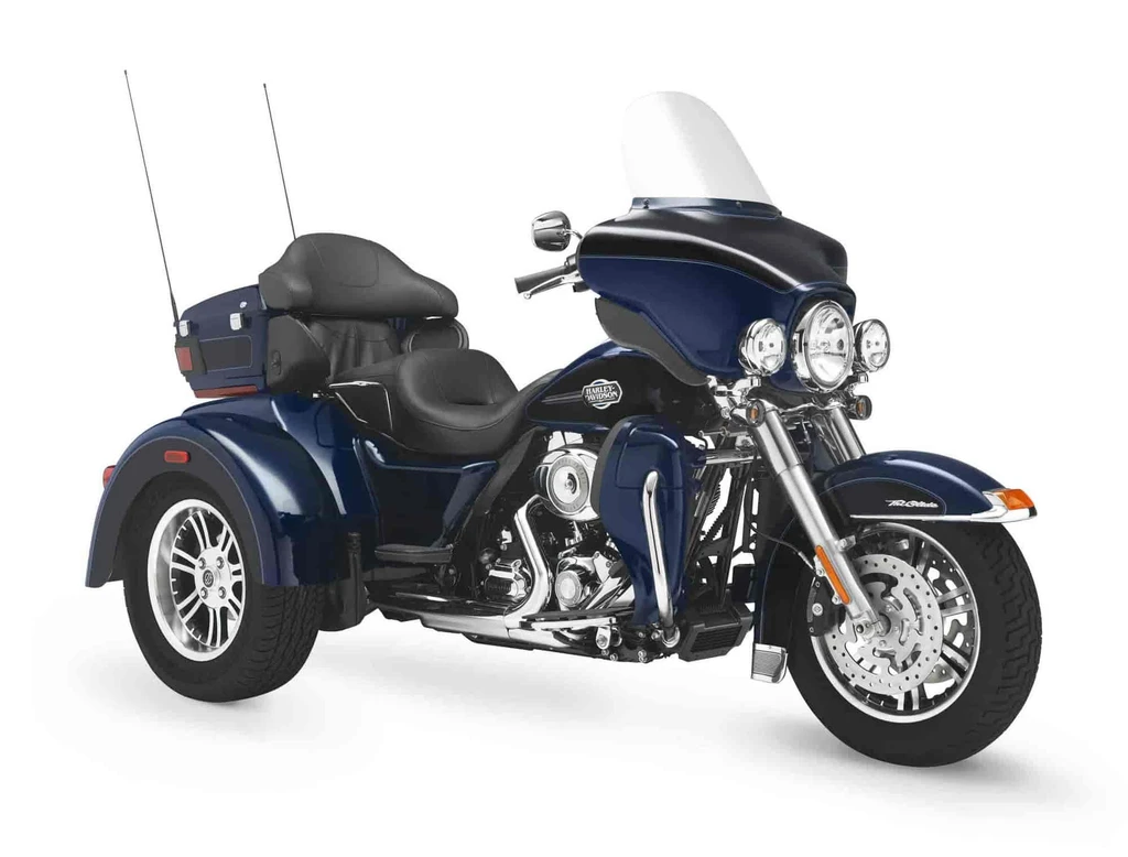 Harley Davidson FLHTCUTG Tri Glide Ultra Classic (2012)