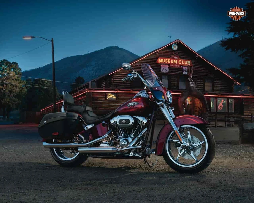 Harley Davidson FLSTSE3 Softail Convertible CVO (2012)