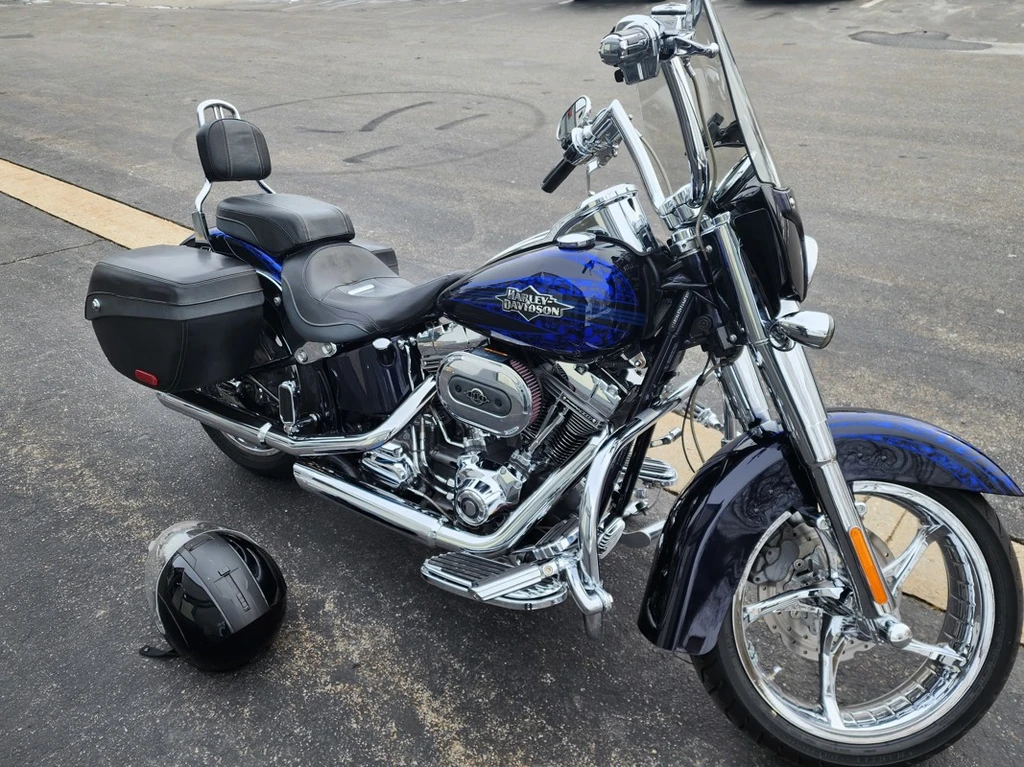 Harley Davidson FLSTSE3 Softail Convertible CVO (2012)