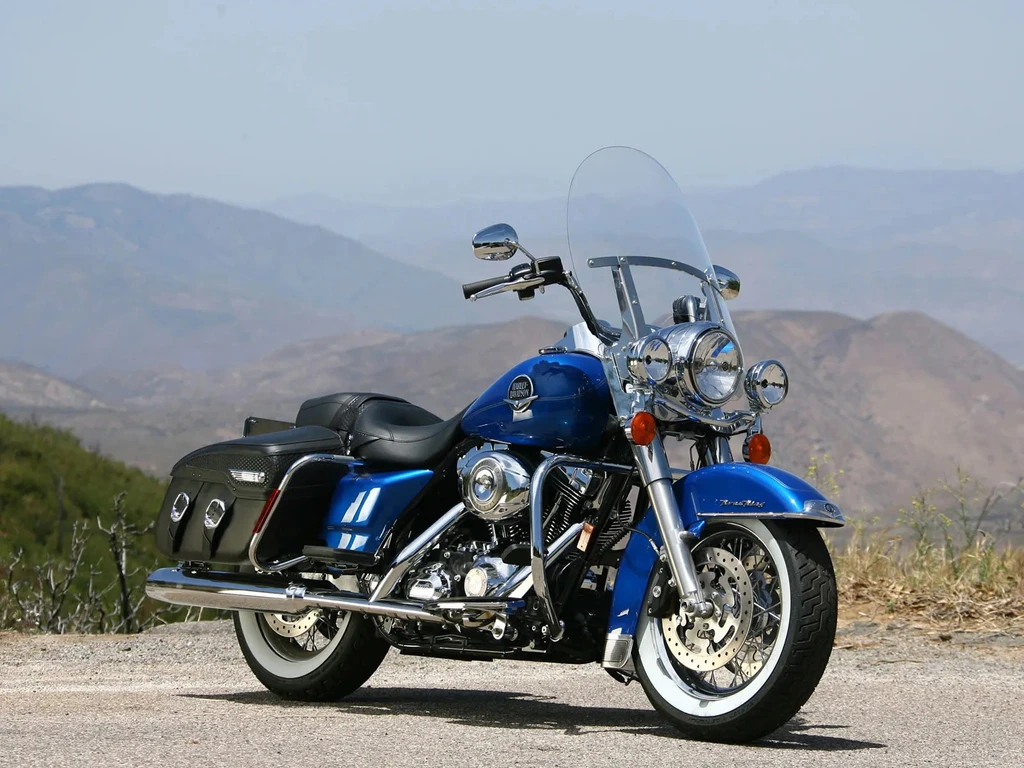 Harley Davidson FLHR Road King (2012)