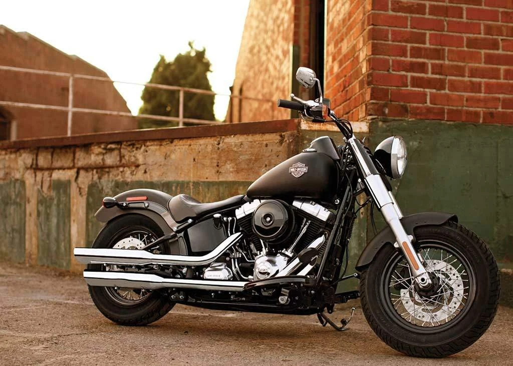 Harley Davidson FLS Softail Slim (2012 - 2013)