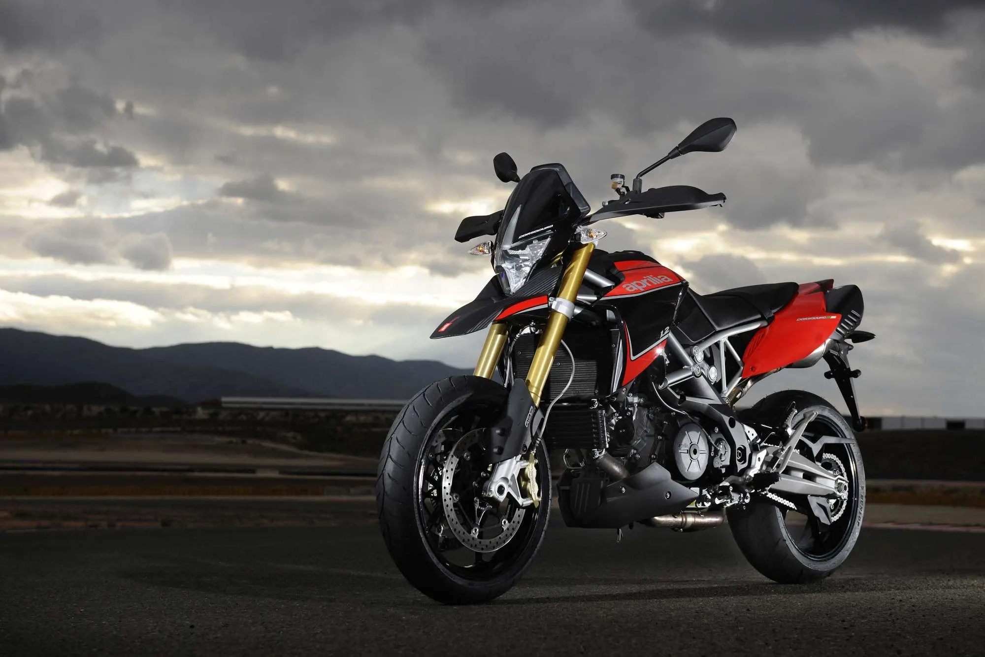 Aprilia SMV 1200 Dorsoduro (2013)