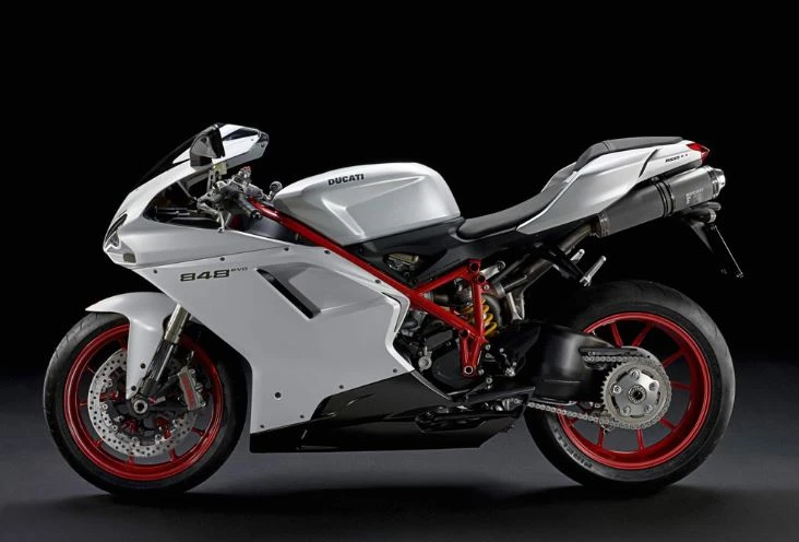 Ducati 848 EVO (2013)
