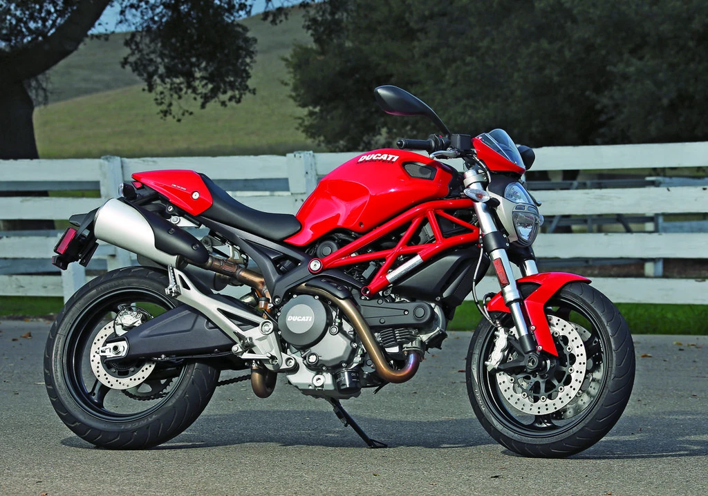 Ducati Monster 696 (2013)