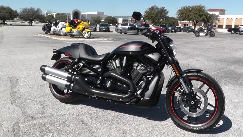 Harley Davidson VRSCDX Night Rod Special (2013)