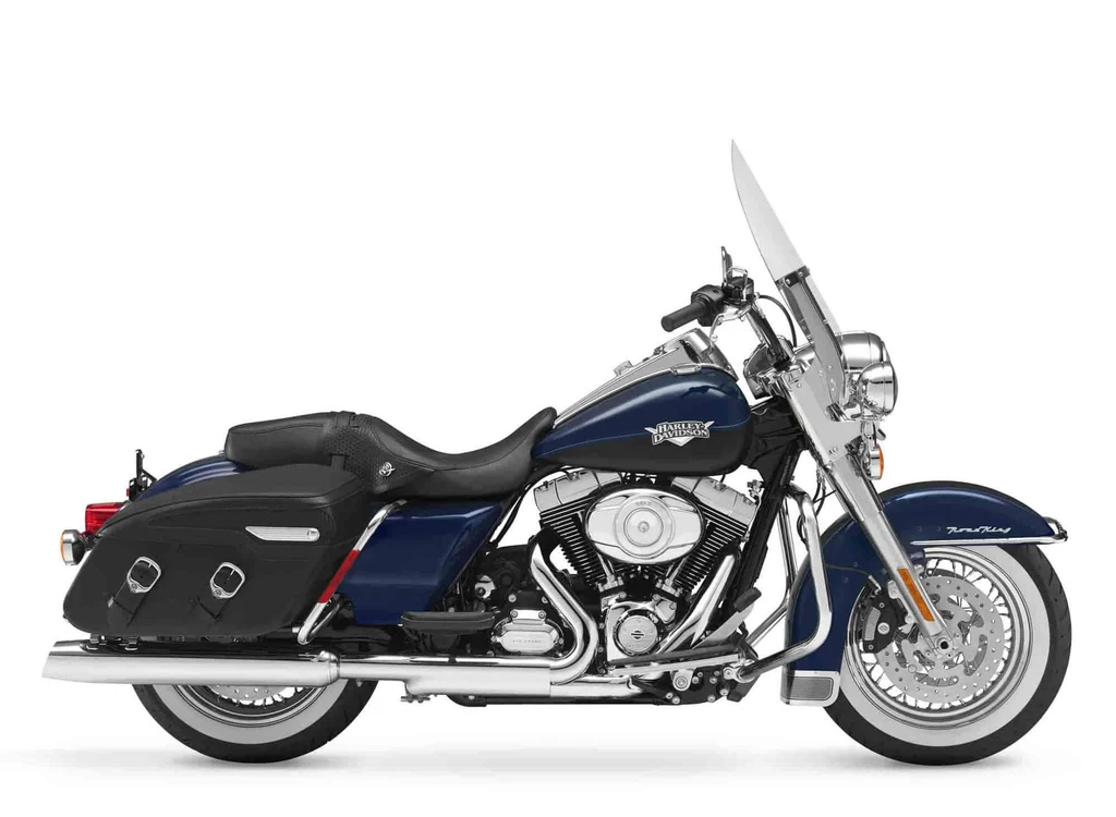 Harley Davidson FLHRC Road King Classic (2012 - 2013)