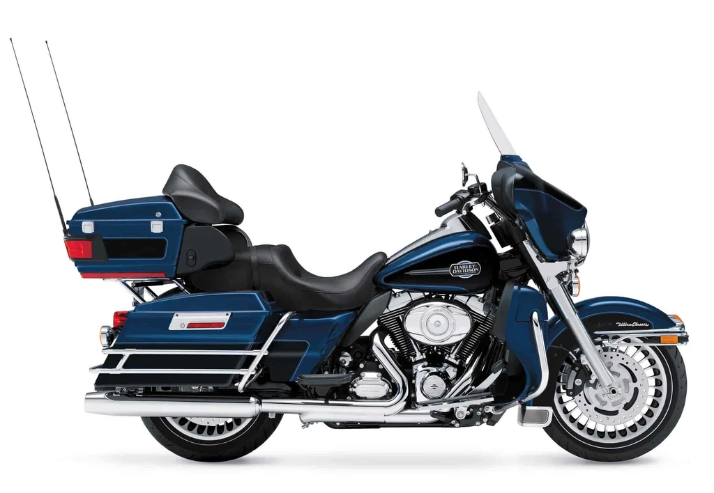 Harley Davidson FLHTC Electra Glide Classic (2013)