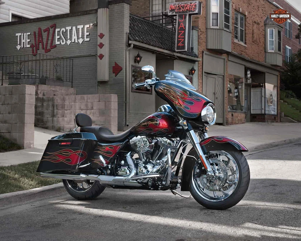 Harley Davidson FLHX Street Glide (2013)