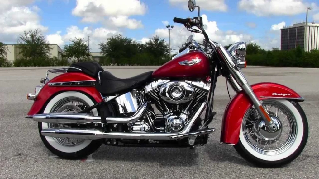 Harley Davidson FLSTN Softail Deluxe (2013)