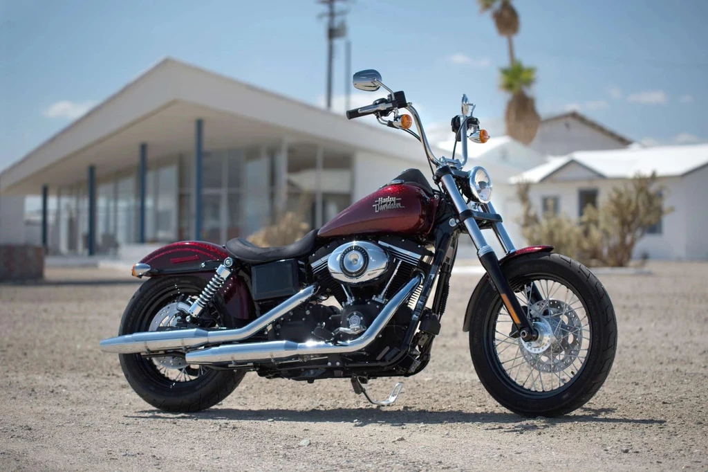Harley Davidson Dyna Street Bob (2013)