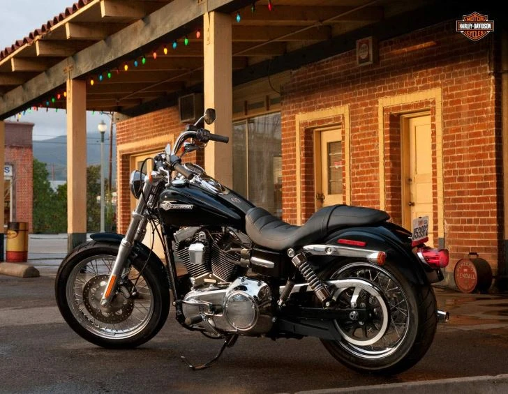 Harley Davidson FXDC Dyna Super Glide Custom (2013)