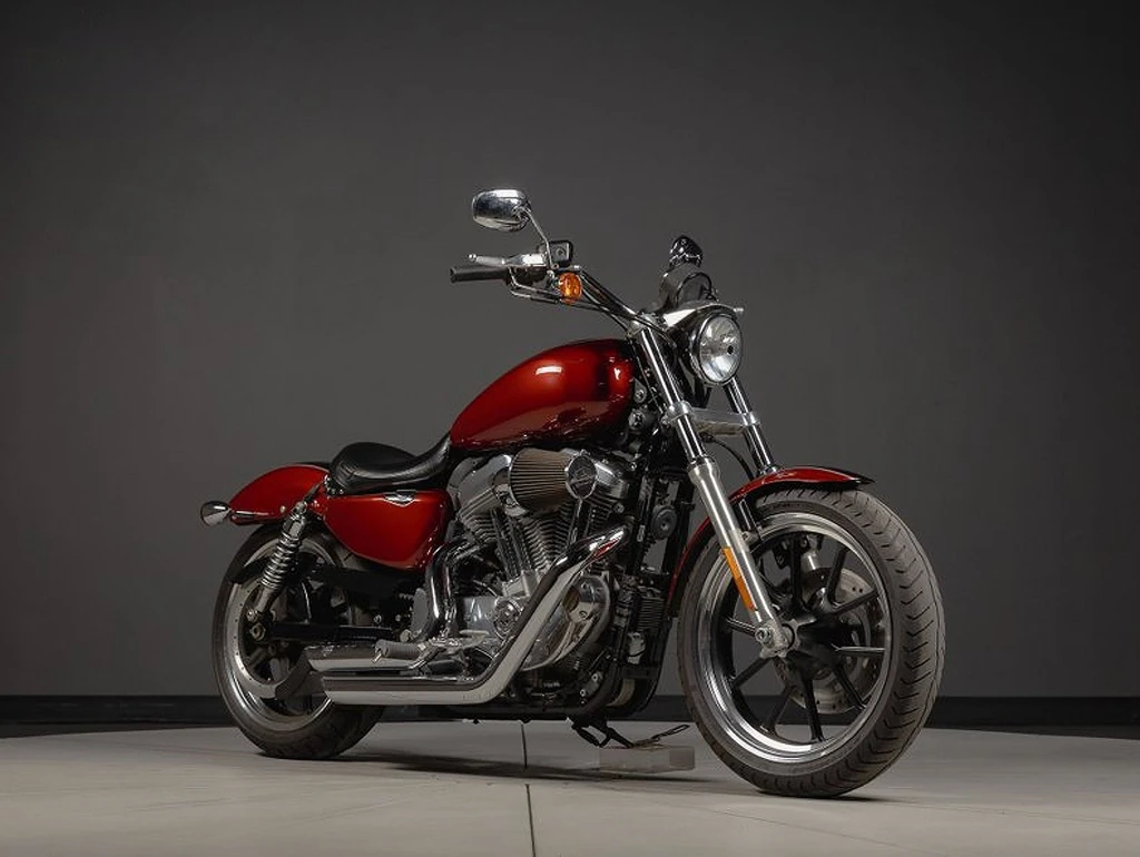 Harley Davidson XL 883L SportsterSuperLow (2013)