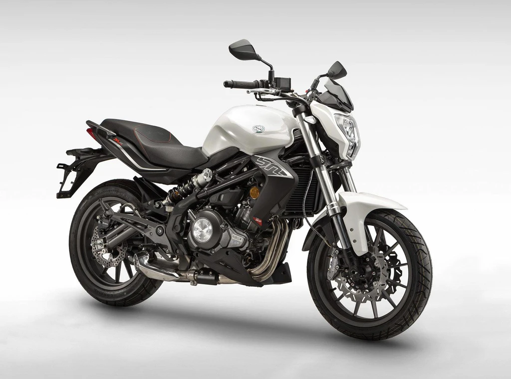 Benelli BN302 (2014 - 2015)