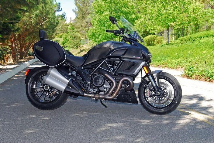 Ducati DiavelStrada (2014)