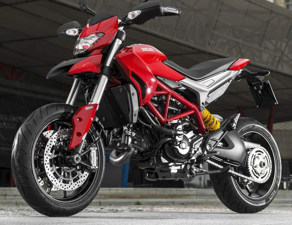 Ducati Hypermotard 820 (2014 / 15)