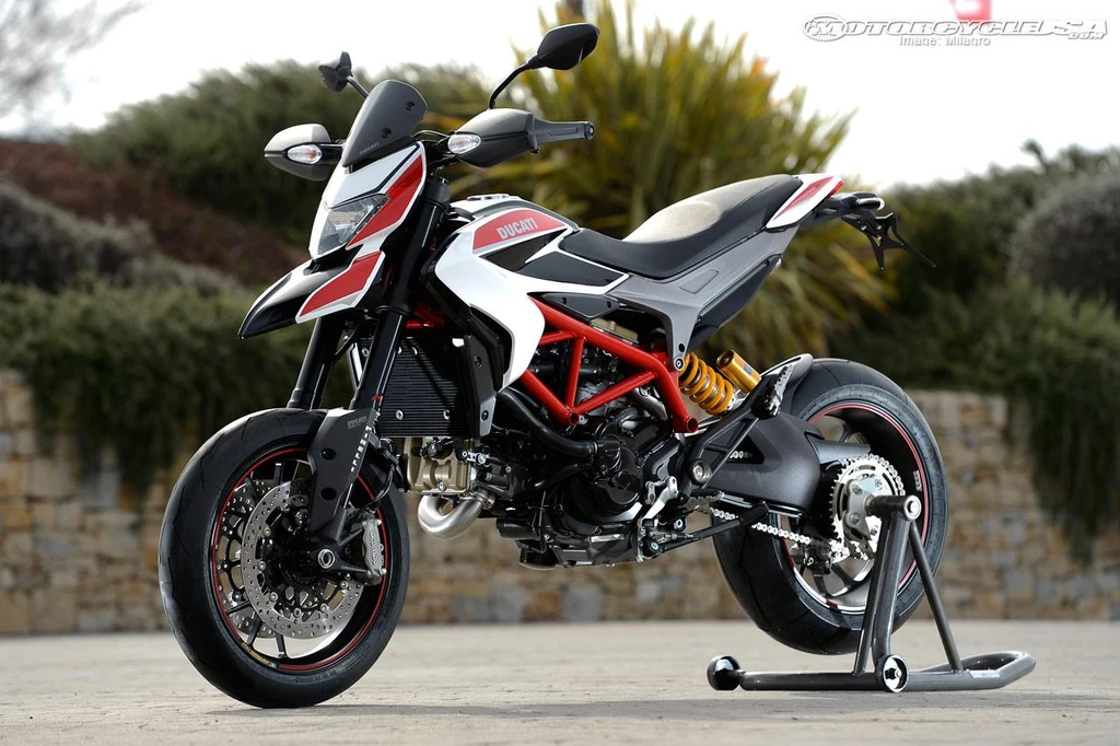 Ducati Hypermotard 820SP (2014)