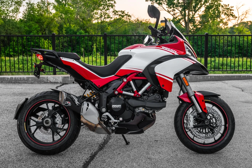 Ducati Multistrada 1200SPikes Peak (2014)