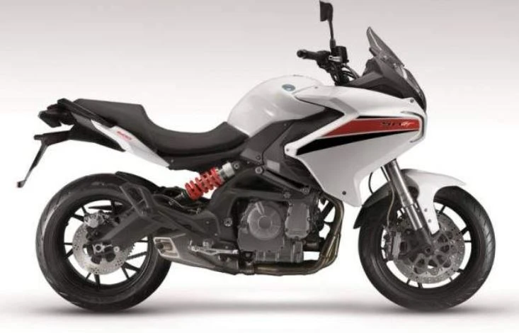 Benelli BN 600 GT / TNT 600GT (2014)