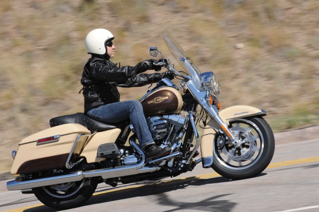 Harley Davidson FLHR Road King (2014)