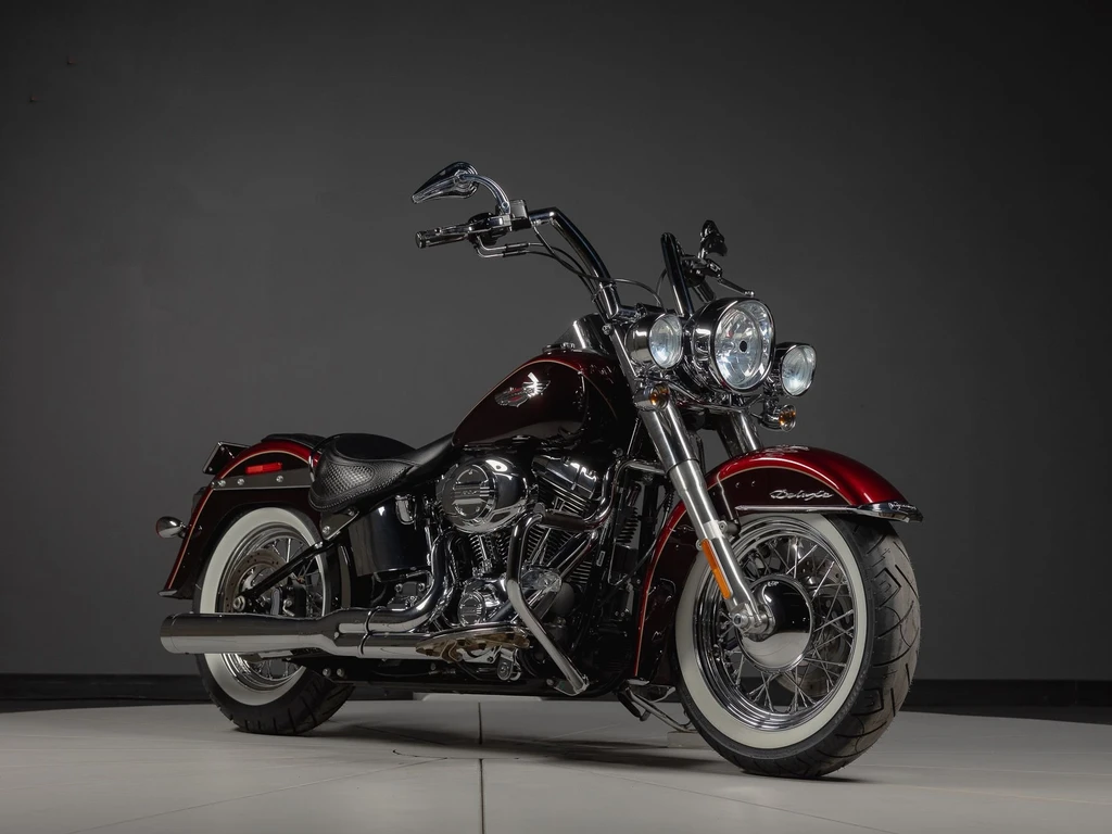 Harley Davidson FLSTN Softail Deluxe (2014)