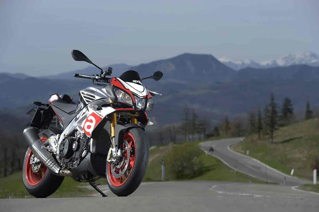 Aprilia Tuono V4 1100 RR. (2015 - 2016)