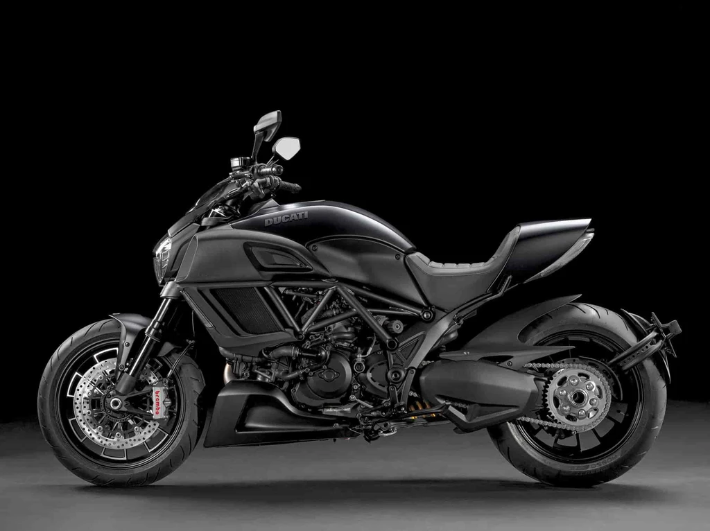 Ducati Diavel (2015 - 2016)