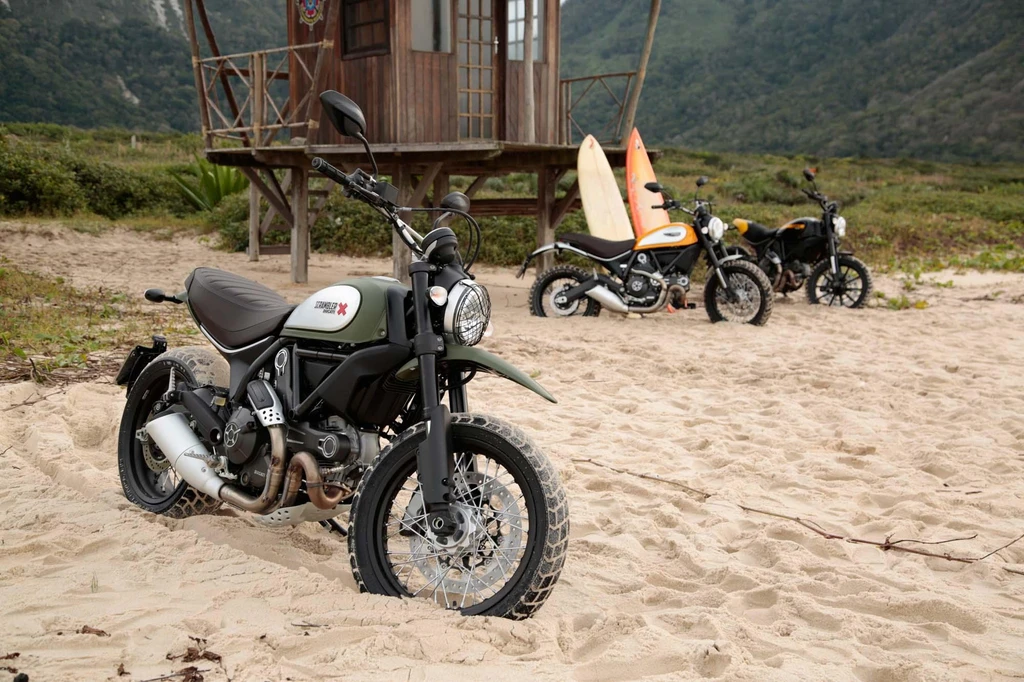Ducati ScramblerUrban Enduro (2015 - 2016)