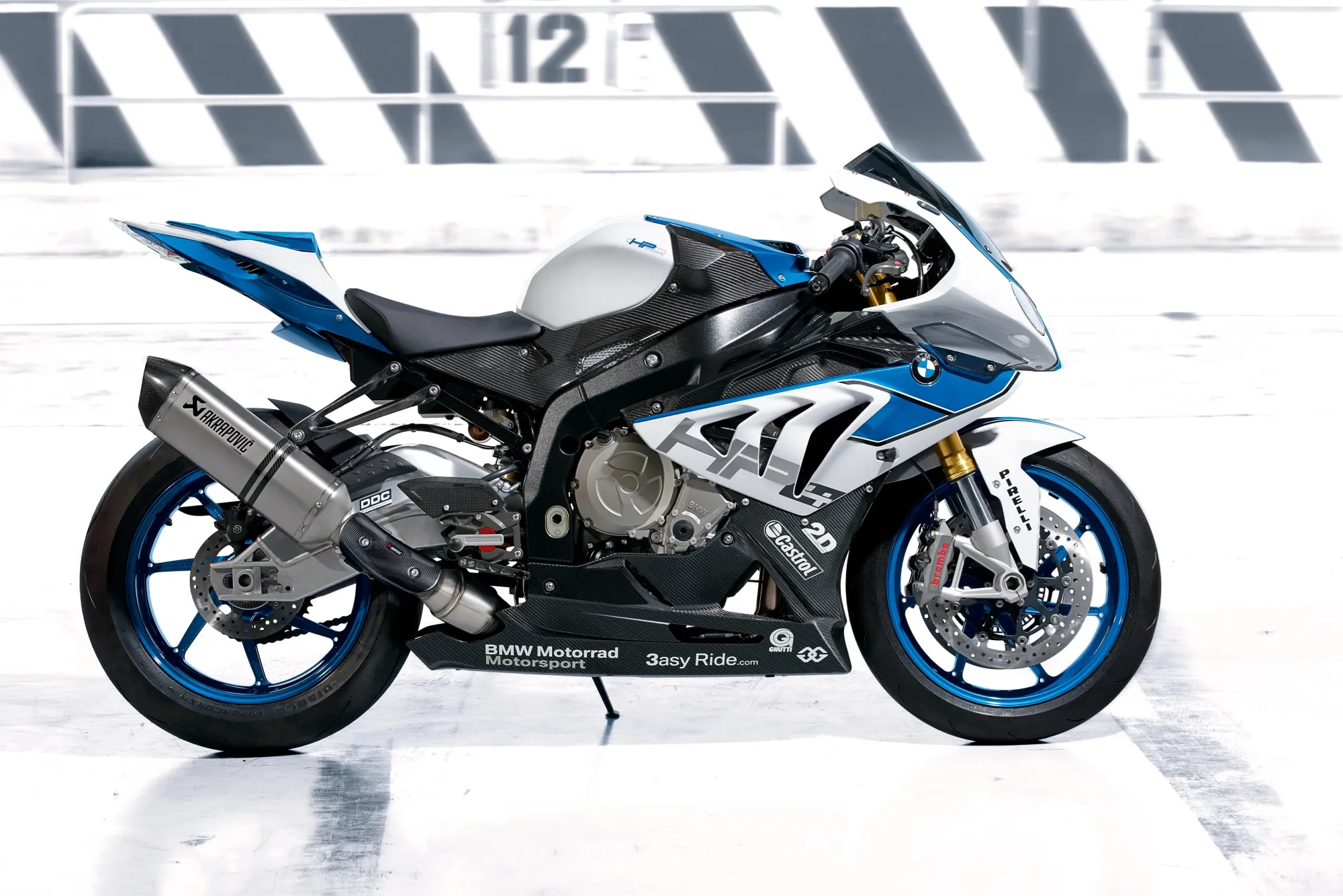 BMW HP 4 (2015)
