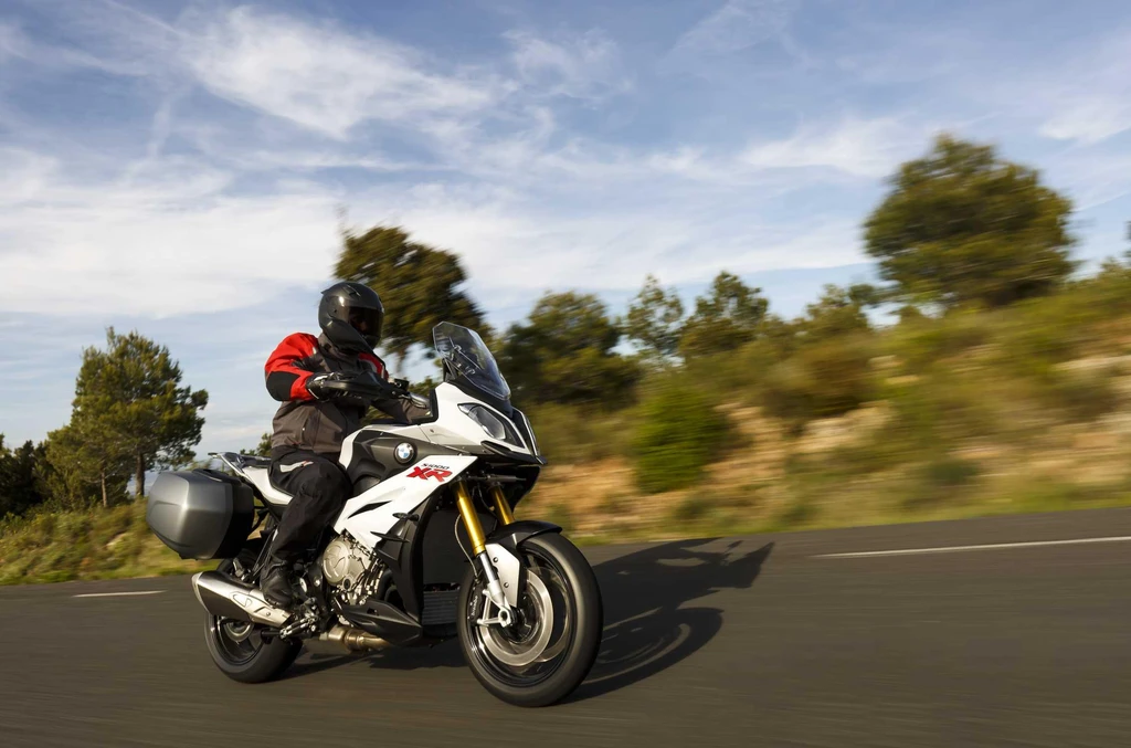 BMW S 1000XR (2015)