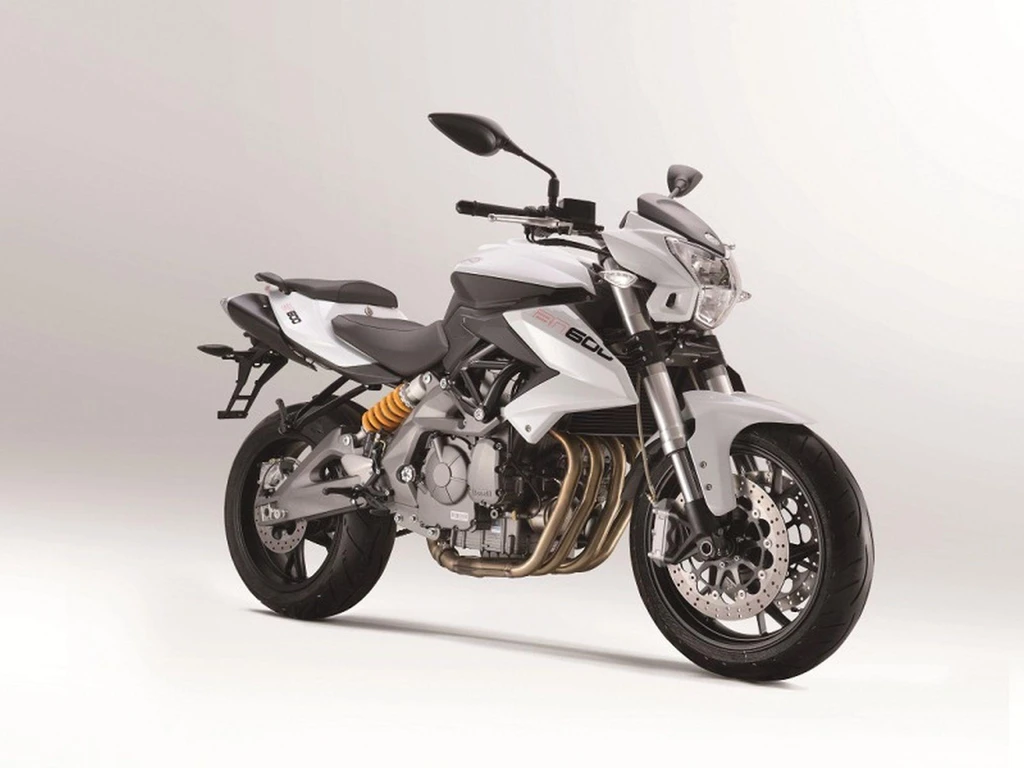 Benelli BN 600R (2015)